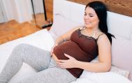 Боль в верхней части живота при беременности – когда это опасно?