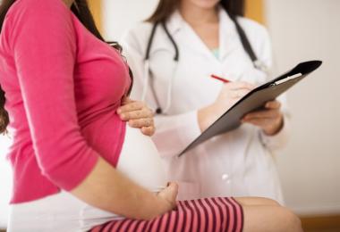 गर्भावस्था के दौरान गर्भाशय ग्रीवा पर टांके लगाना - संकेत